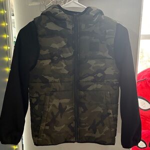 listing-status-banner